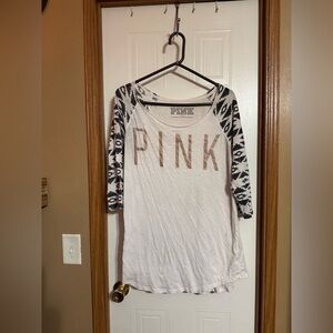 💤💙 vs pink Victoria secret night gown